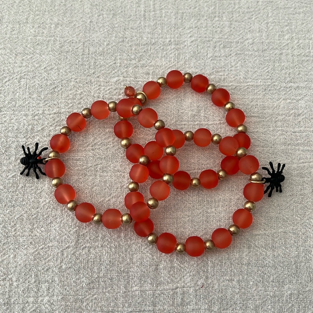 3/$15 or 4/$20 Halloween bracelet set